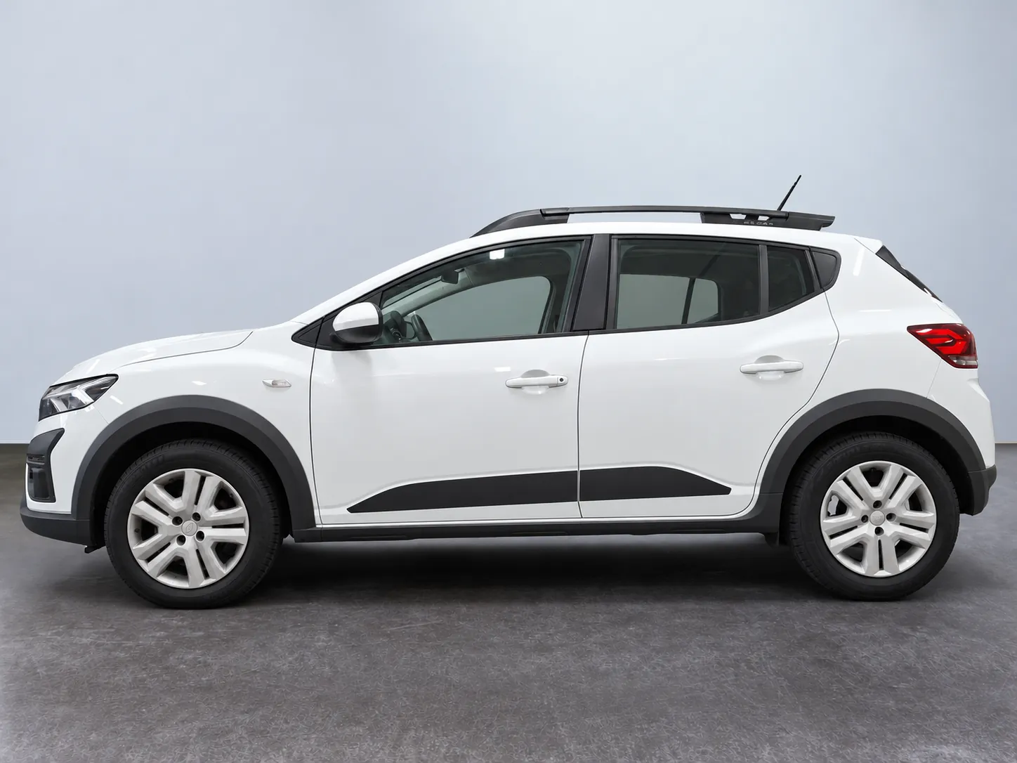 Dacia Sandero 2024 photo 2