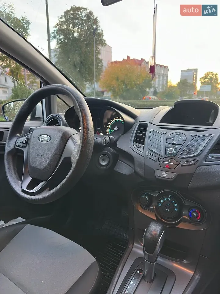 Ford Fiesta 2016 photo 5