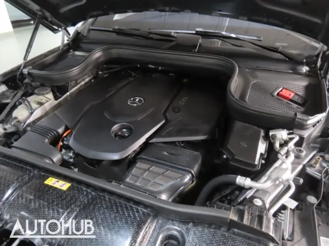 Mercedes-Benz Gle-Class 2023 photo 5