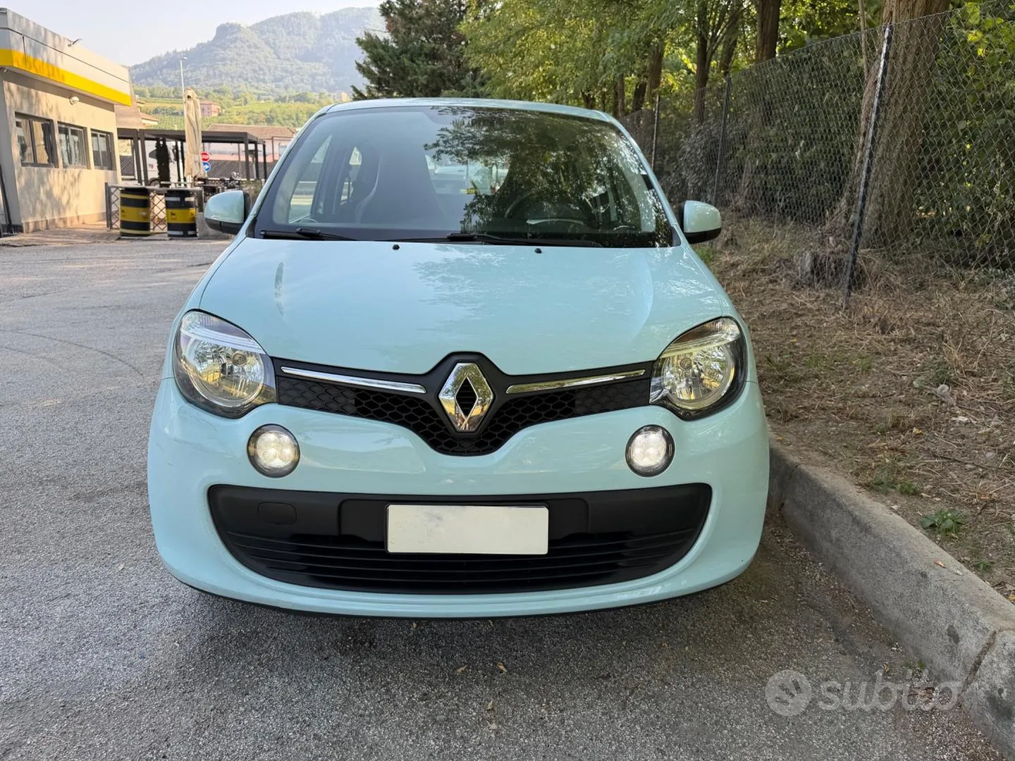 Renault Twingo 2015 photo 2