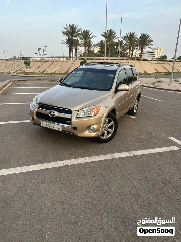 Toyota Rav4 2012 photo 2
