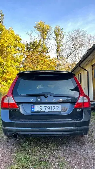 Volvo V70 2013 photo 2