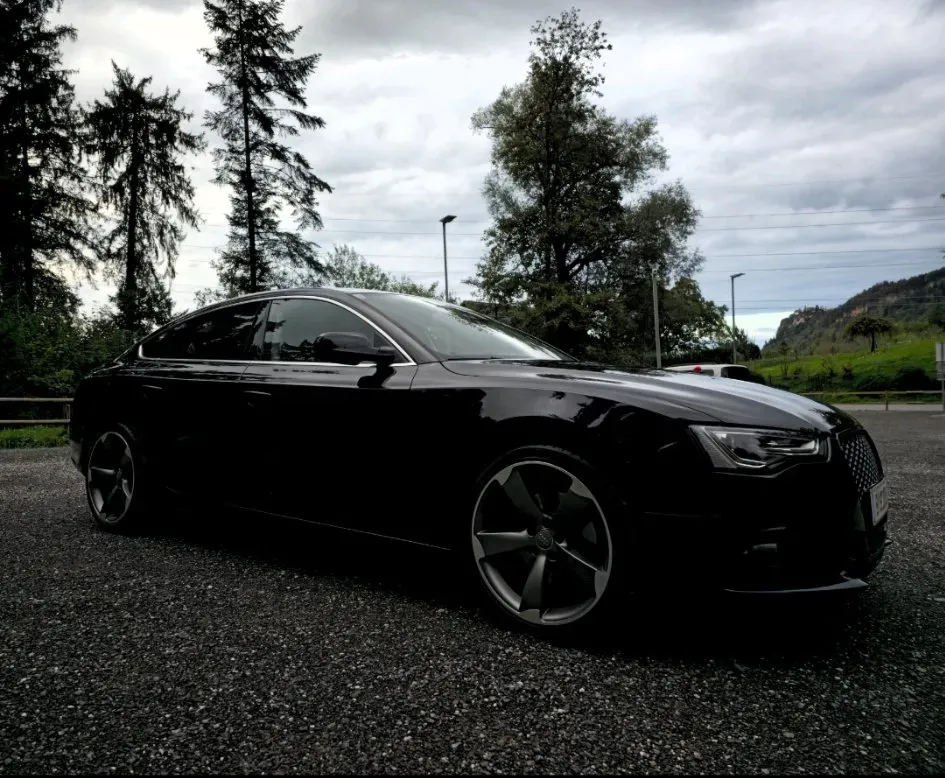 Audi A5 2012 photo 3