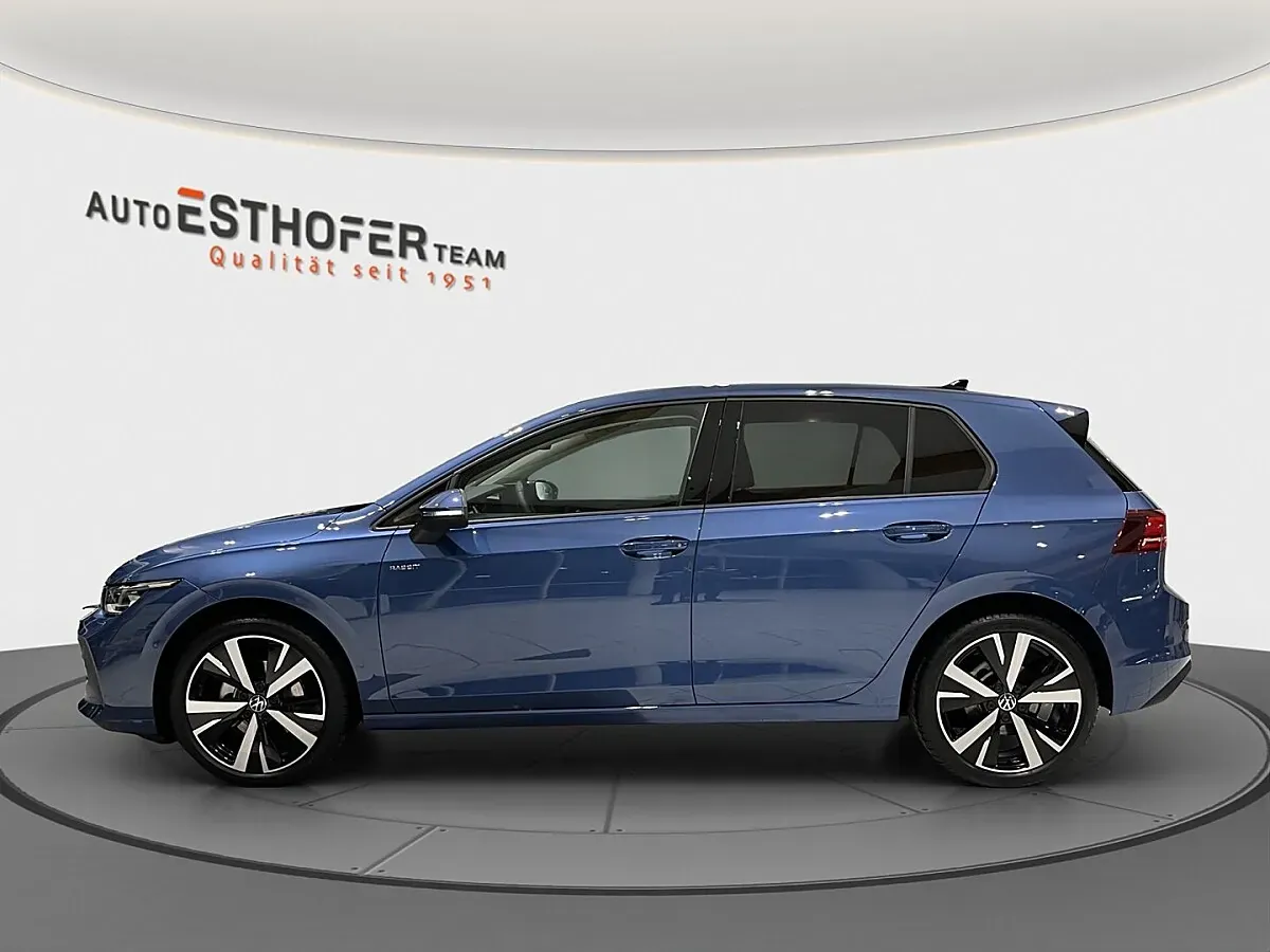 Volkswagen Golf 2026 photo 3