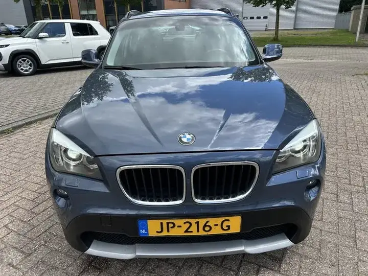 BMW X1 2010 photo 2