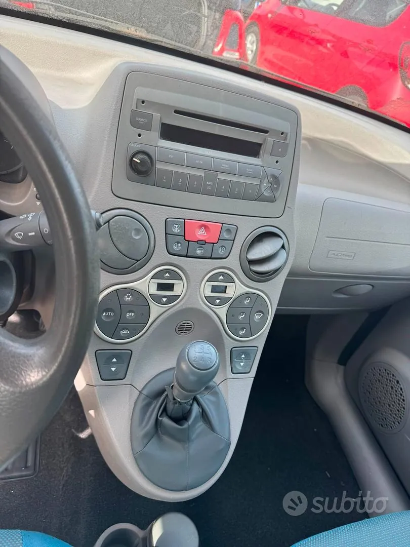 Fiat Panda 2005 photo 4