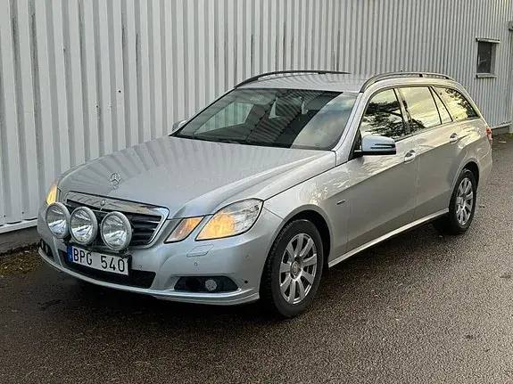 Mercedes-Benz E 200 2010 photo 2
