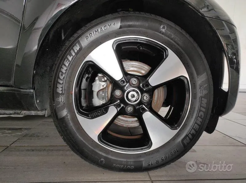 Smart Fortwo 2022 photo 3