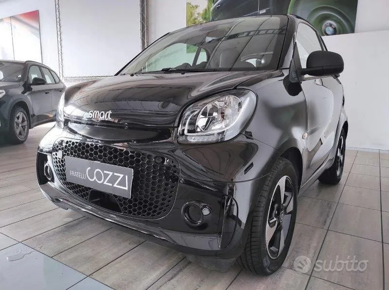 Smart Fortwo 2022 photo 2