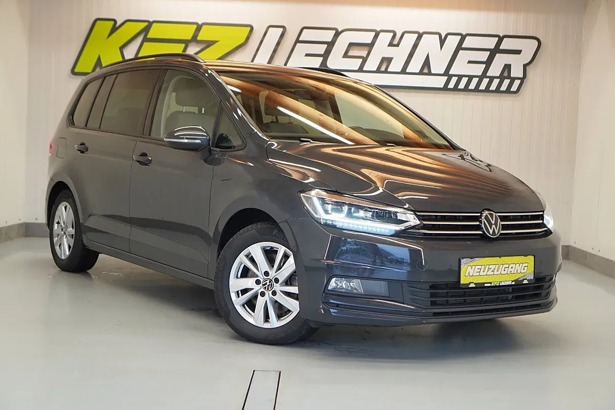 Volkswagen Touran 2025 photo 3