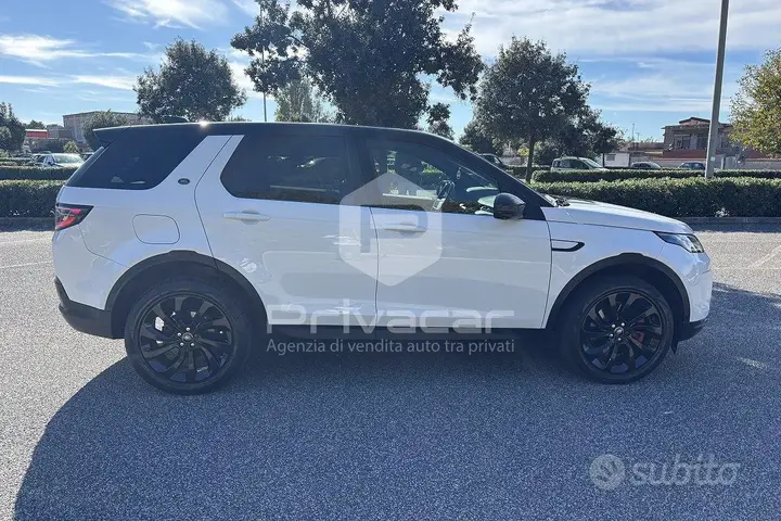 Land Rover Discovery Sport 2021 photo 4