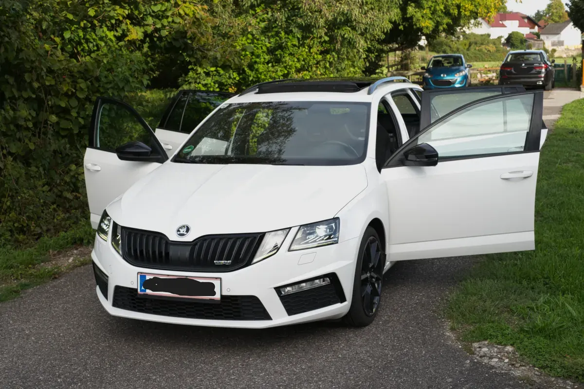 Skoda Octavia 2018 photo 3