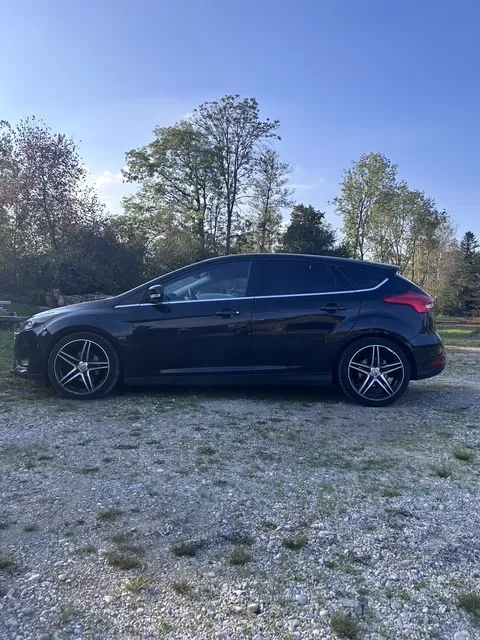 Ford Focus 2015 photo 3