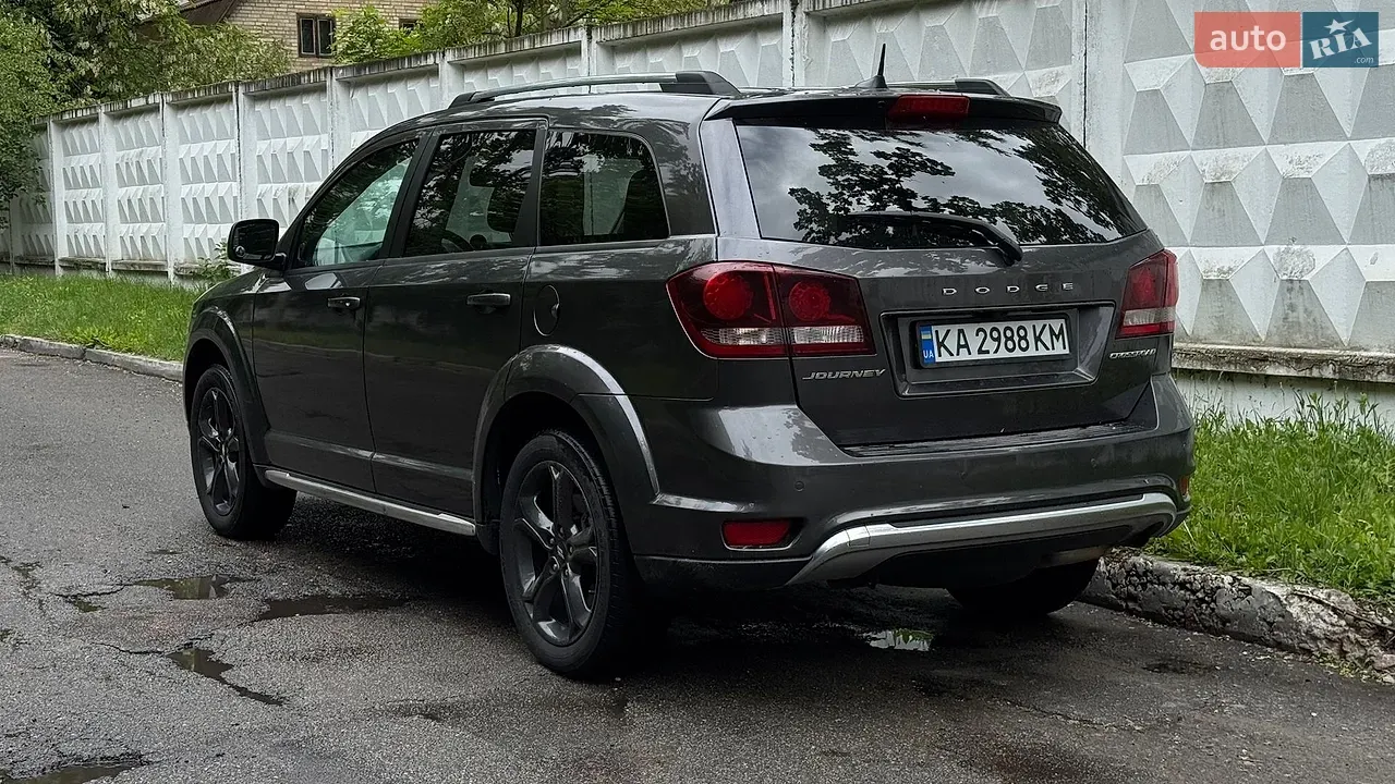 Dodge Journey 2020 photo 2