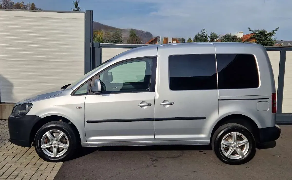 Volkswagen Caddy 2014 photo 2