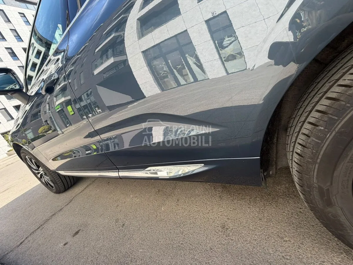 Volvo Xc60 2018 photo 4