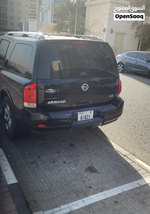 Nissan Armada 2012 photo 4