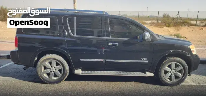Nissan Armada 2012 photo 2