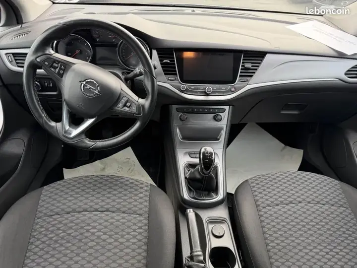 Opel Astra 2017 photo 5