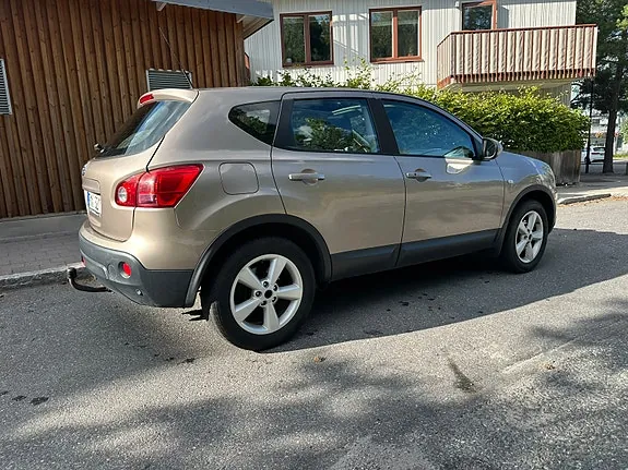 Nissan Qashqai 2008 photo 2