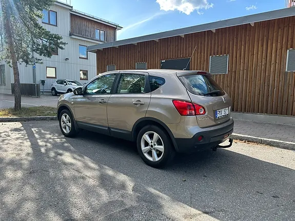 Nissan Qashqai 2008 photo 4