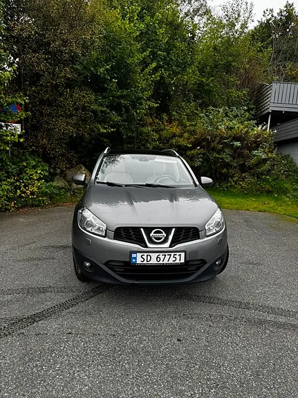 Nissan Qashqai 2013 photo 2