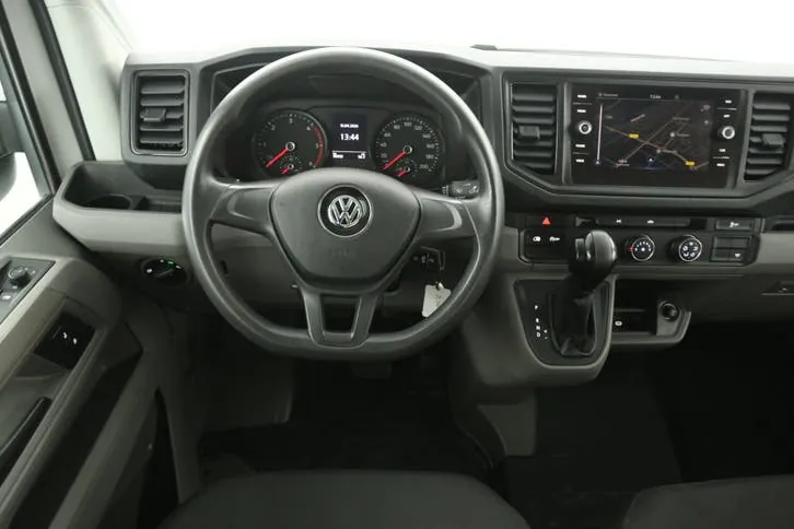 Volkswagen Crafter 2021 photo 2