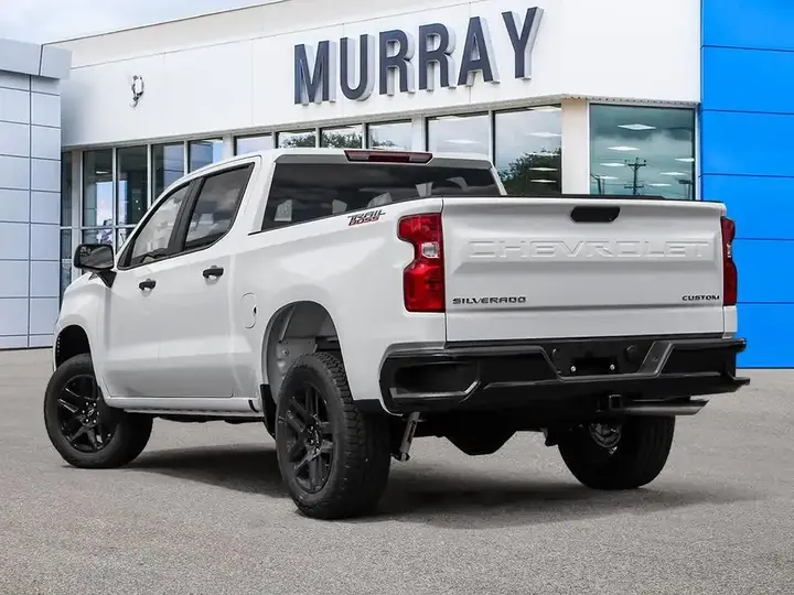 Chevrolet Silverado 1500 2026 photo 4