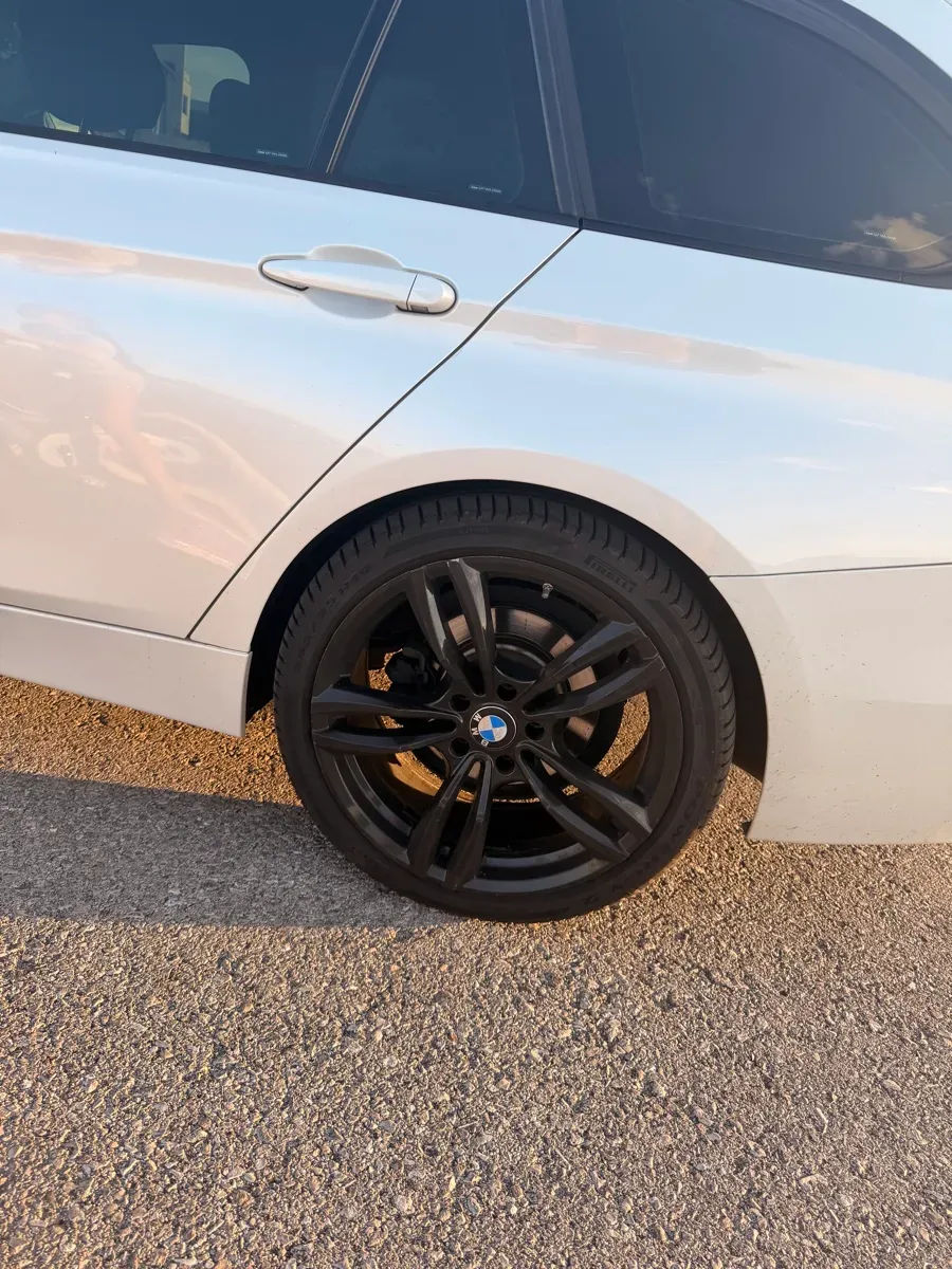 BMW 3 Series 2014 photo 2
