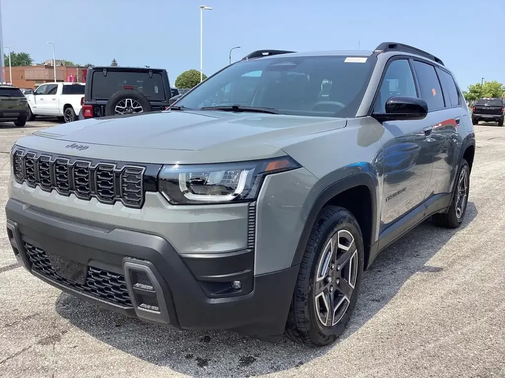 Jeep Cherokee 2026 photo 2