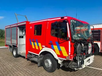 Mercedes-Benz 1329 F 2014 photo 2