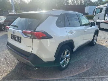 Toyota Rav4 2019 photo 2