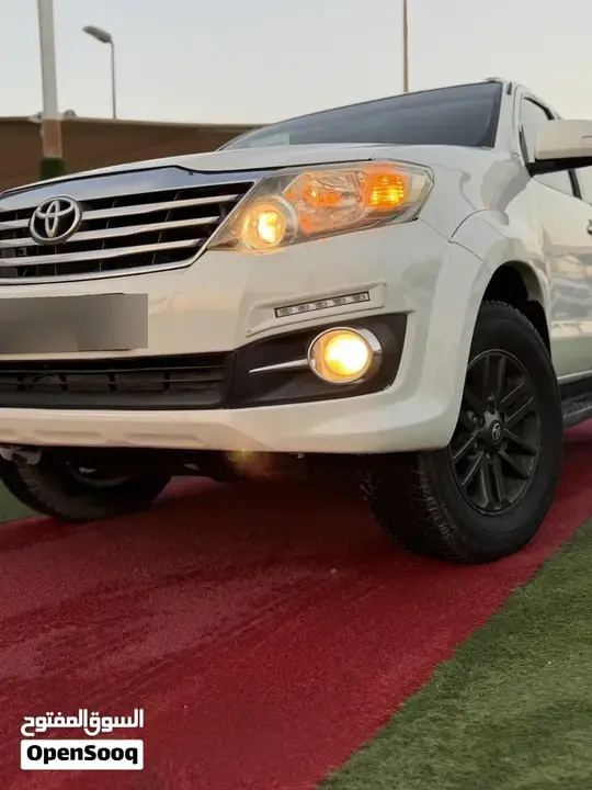 Toyota Fortuner 2015 photo 3