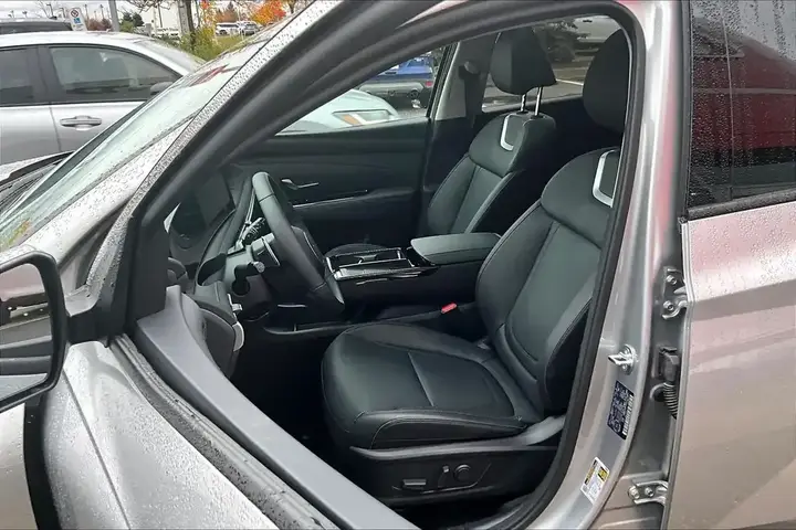 Hyundai Tucson Hybrid 2025 photo 4