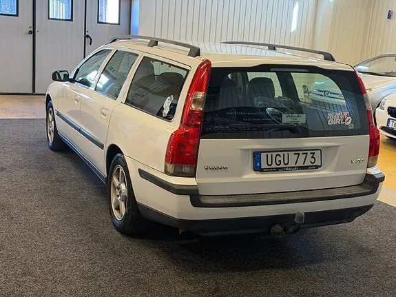 Volvo V70 2004 photo 4