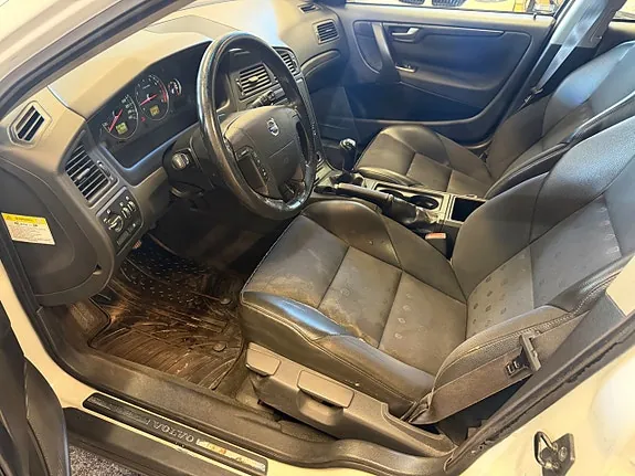 Volvo V70 2004 photo 5