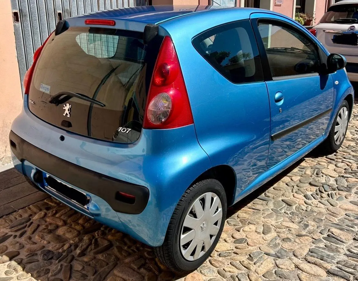 Peugeot 107 2006 photo 3