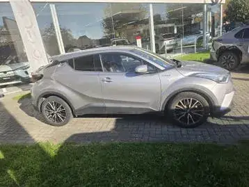 Toyota C-Hr 2018 photo 3