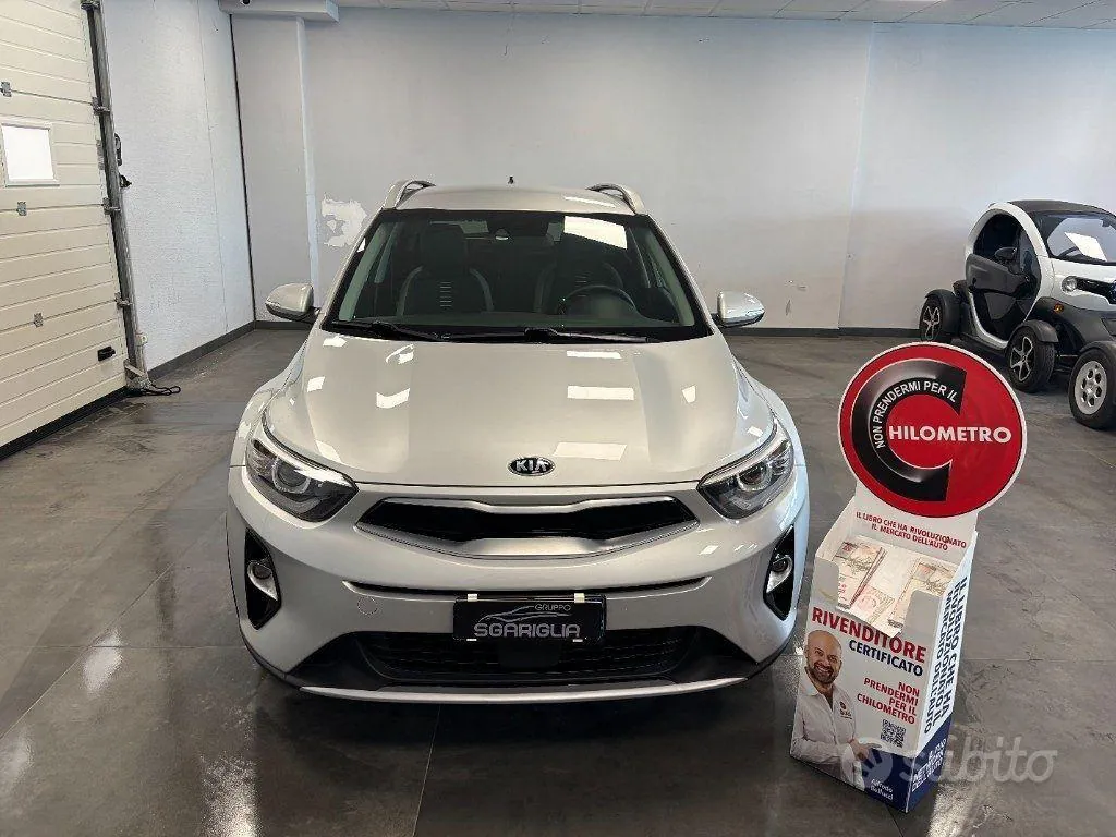 Kia Stonic 2019 photo 2