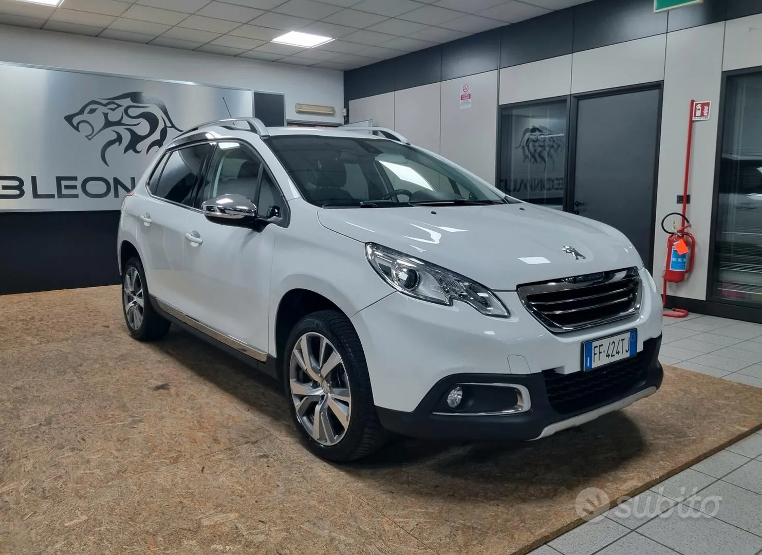 Peugeot 2008 2016 photo 2