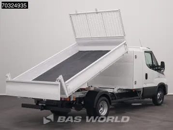 Iveco Daily 2022 photo 2