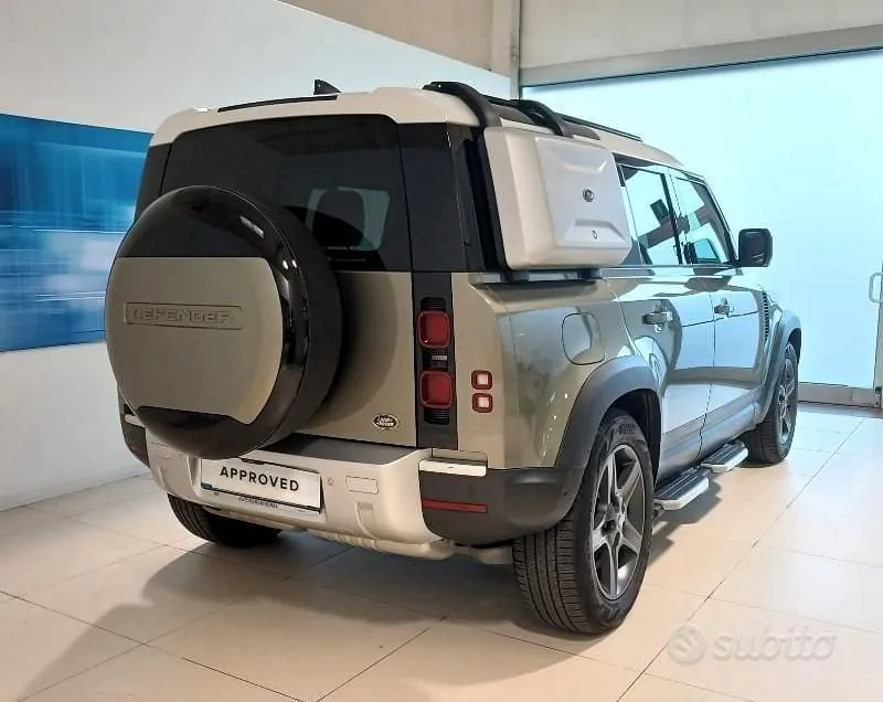 Land Rover Defender 2023 photo 4