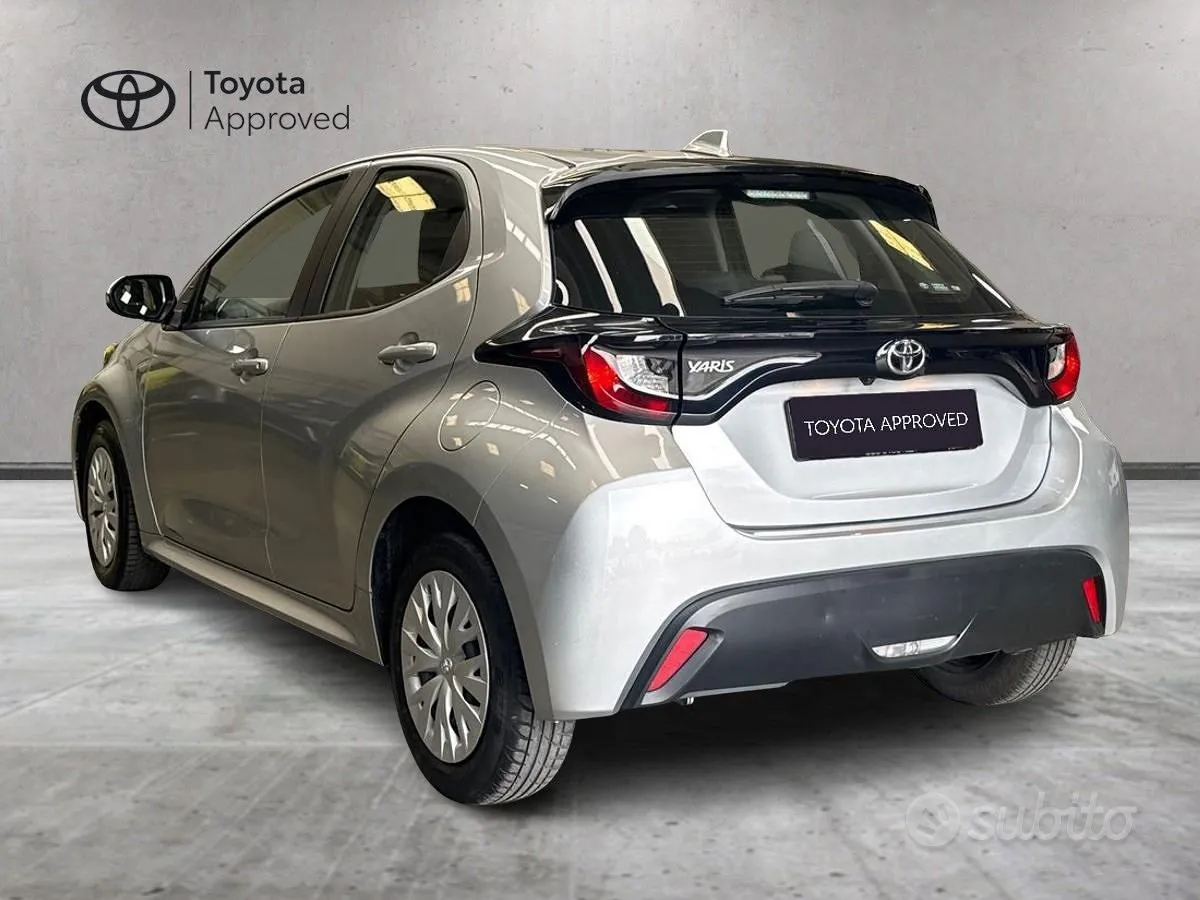 Toyota Yaris 2022 photo 5