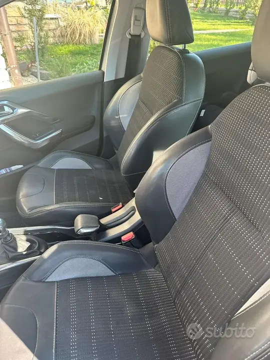 Peugeot 2008 2014 photo 5