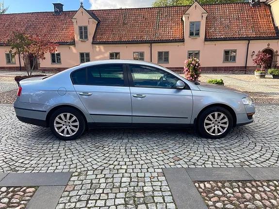 Volkswagen Passat 2006 photo 5