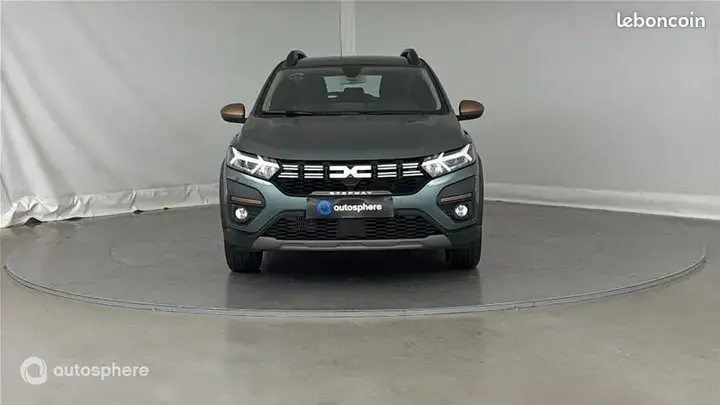 Dacia Sandero 2023 photo 2