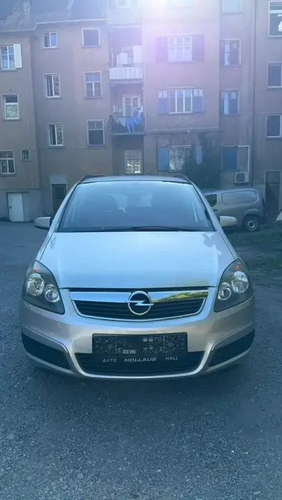 Opel Zafira 2006 photo 2