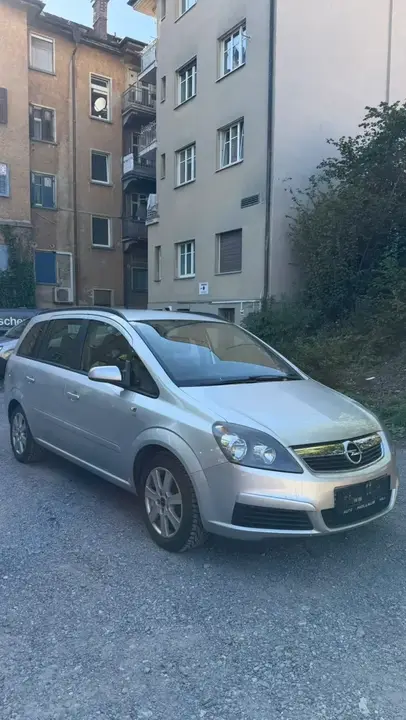 Opel Zafira 2006 photo 3