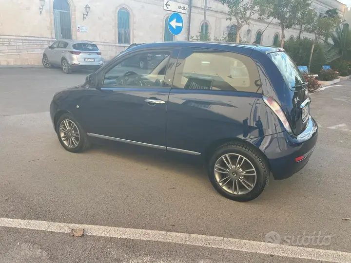 Lancia Ypsilon 2010 photo 4