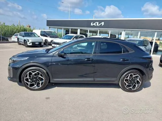 Kia Xceed 2023 photo 2